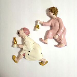 Vtg Arnels Ceramic Wall Hanging Set  "Rush To The Outhouse” Bathroom Decor 2 pcs